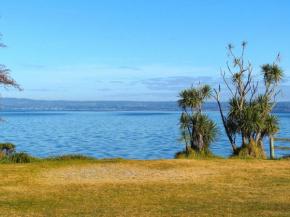 Tui - Hamurana Holiday Home